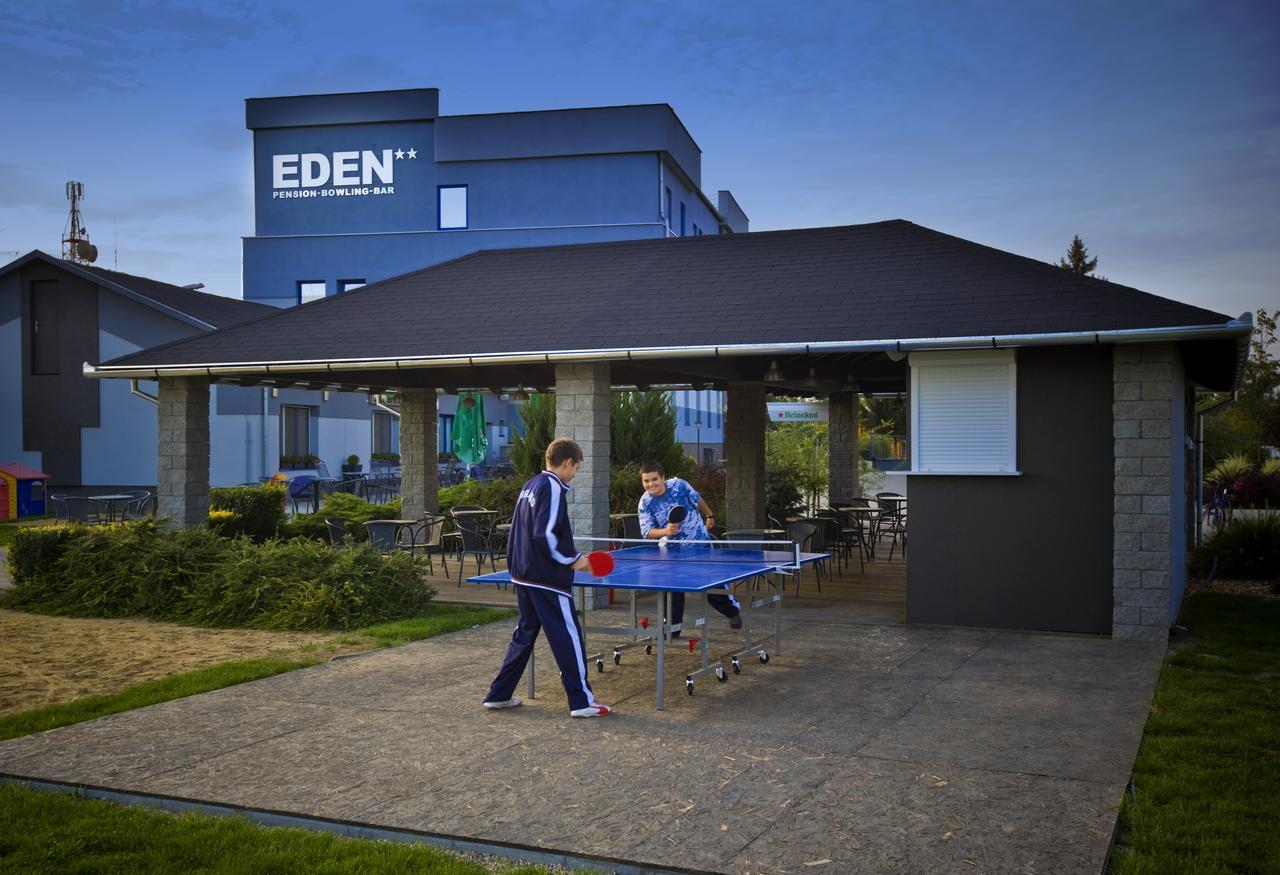 Pension Eden Zselíz Kültér fotó